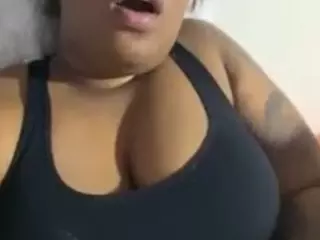 bigassxxx1's Live Sex Cam Show