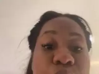 bigassxxx1's Live Sex Cam Show