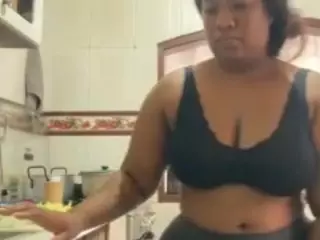 bigassxxx1's Live Sex Cam Show
