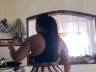 bigassxxx1's Live Sex Cam Show