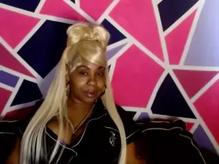 Thicky Nicky's Live Sex Cam Show