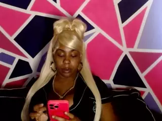 Thicky Nicky's Live Sex Cam Show