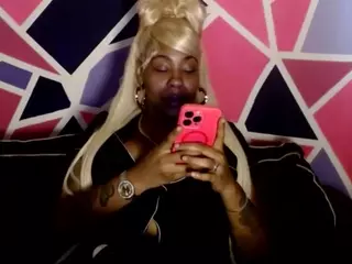 Thicky Nicky's Live Sex Cam Show