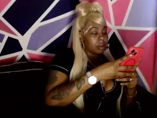 Thicky Nicky's Live Sex Cam Show