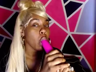 Thicky Nicky's Live Sex Cam Show