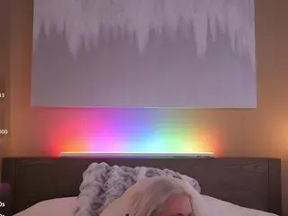 AlenaCroft's Live Sex Cam Show