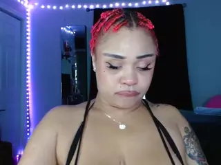 CINNAMON B.'s Live Sex Cam Show