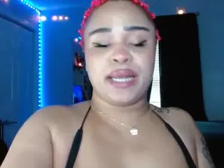 CINNAMON B.'s Live Sex Cam Show