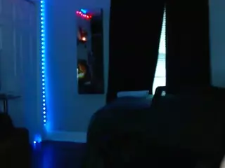 CINNAMON B.'s Live Sex Cam Show