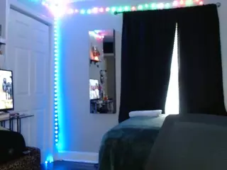 CINNAMON B.'s Live Sex Cam Show