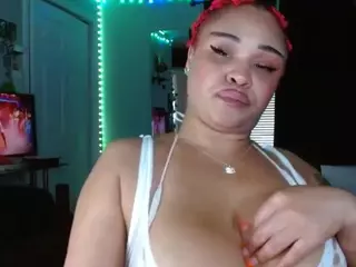 CINNAMON B.'s Live Sex Cam Show