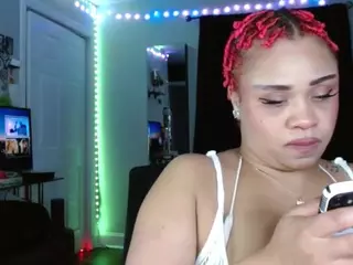 CINNAMON B.'s Live Sex Cam Show