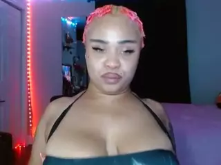 CINNAMON B.'s Live Sex Cam Show