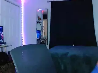 CINNAMON B.'s Live Sex Cam Show
