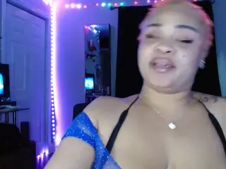 CINNAMON B.'s Live Sex Cam Show