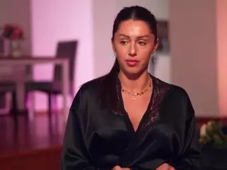 Adalline's Live Sex Cam Show
