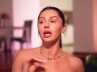 Adalline's Live Sex Cam Show