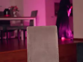 Adalline's Live Sex Cam Show