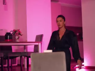 Adalline's Live Sex Cam Show