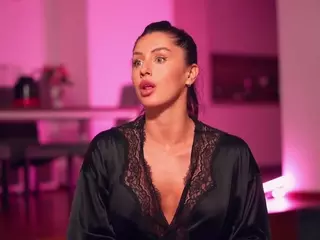 Adalline's Live Sex Cam Show