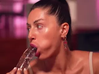 Adalline's Live Sex Cam Show