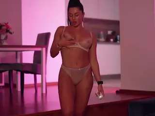 Adalline's Live Sex Cam Show