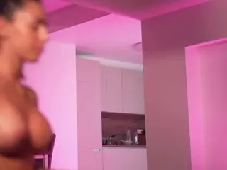 Adalline's Live Sex Cam Show