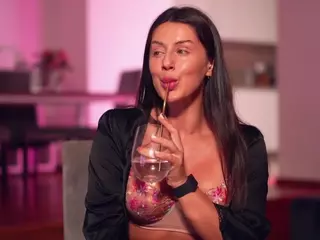 Adalline's Live Sex Cam Show