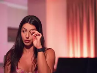 Adalline's Live Sex Cam Show
