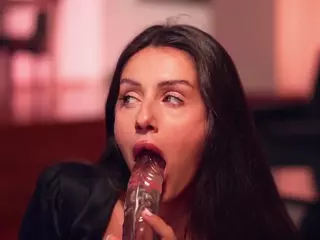 Adalline's Live Sex Cam Show