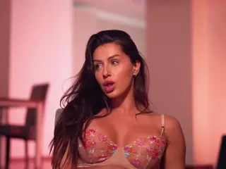 Adalline's Live Sex Cam Show