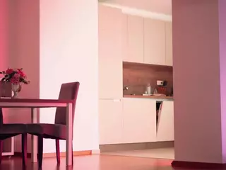 Adalline's Live Sex Cam Show