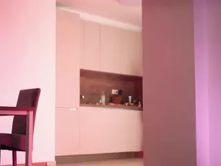 Adalline's Live Sex Cam Show