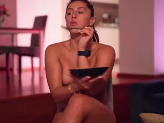 Adalline's Live Sex Cam Show