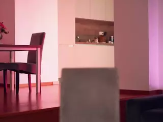 Adalline's Live Sex Cam Show
