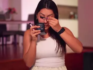 Adalline's Live Sex Cam Show