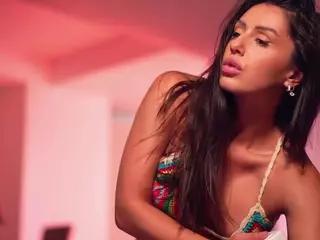 Adalline's Live Sex Cam Show