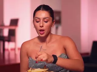 Adalline's Live Sex Cam Show