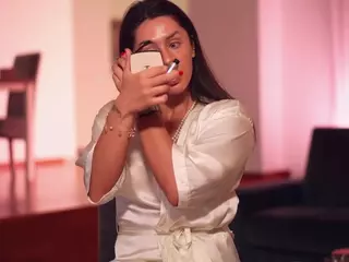 Adalline's Live Sex Cam Show