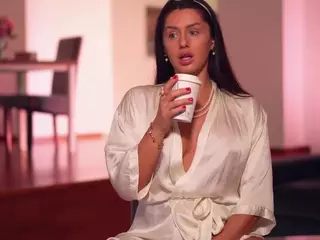 Adalline's Live Sex Cam Show