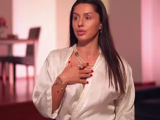Adalline's Live Sex Cam Show