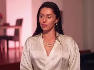 Adalline's Live Sex Cam Show