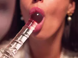 Adalline's Live Sex Cam Show