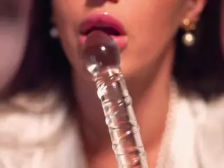 Adalline's Live Sex Cam Show