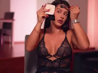 Adalline's Live Sex Cam Show