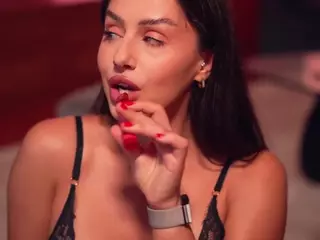 Adalline's Live Sex Cam Show