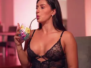 Adalline's Live Sex Cam Show