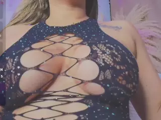 LiindaEvans's Live Sex Cam Show