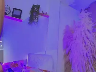 LiindaEvans's Live Sex Cam Show