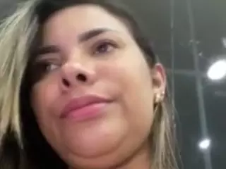 LiindaEvans's Live Sex Cam Show